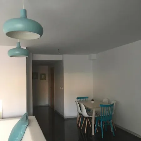 Junto Al Mar Con Piscina Climatizada Holiday home