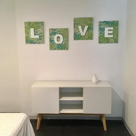 Junto Al Mar Con Piscina Climatizada * Caserío Cañada